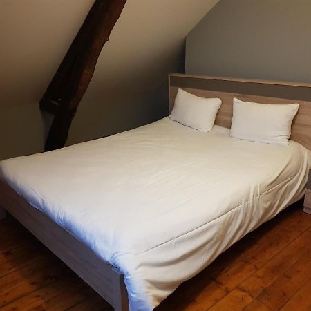 Appart'Hotel De La Tour Труа Екстер'єр фото