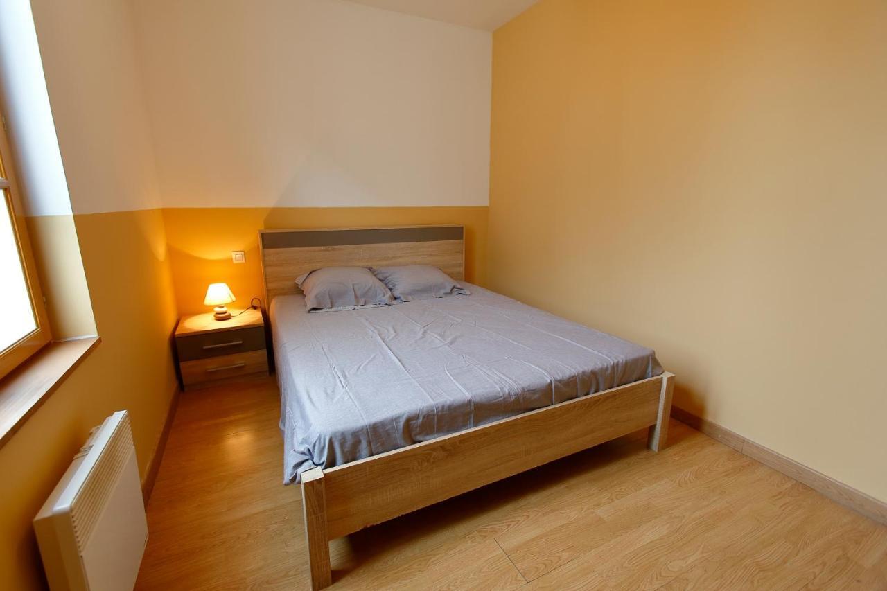 Appart'Hotel De La Tour Труа Екстер'єр фото